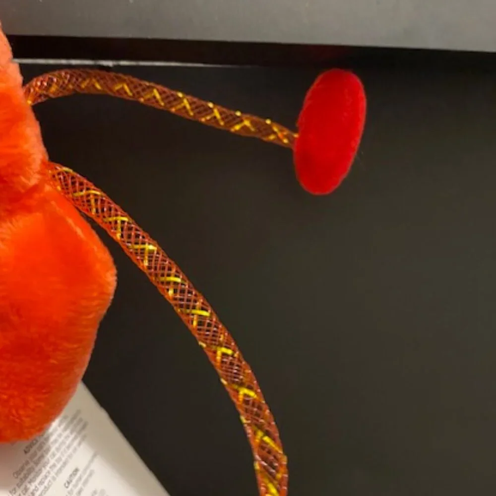ugoo: Interaction Cat Teaser (Lobster w/ catnip) HUNT